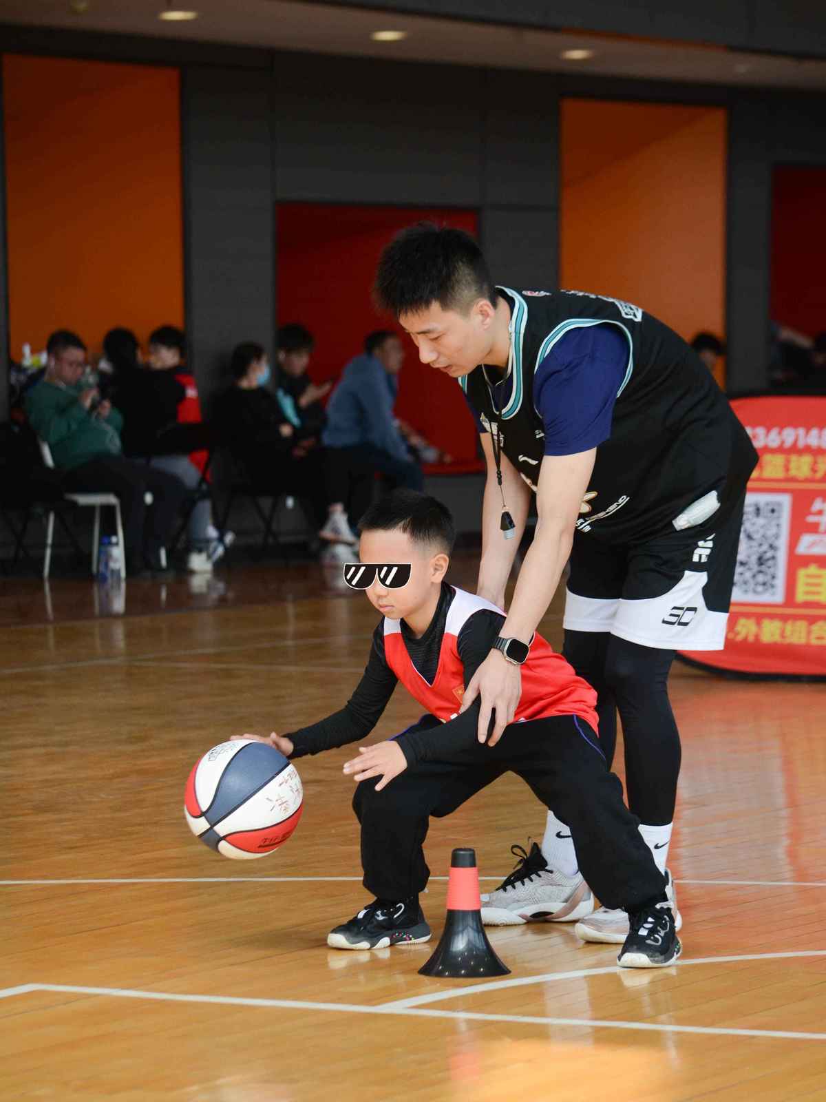 为什么篮球教练要不断改进训练方法_2